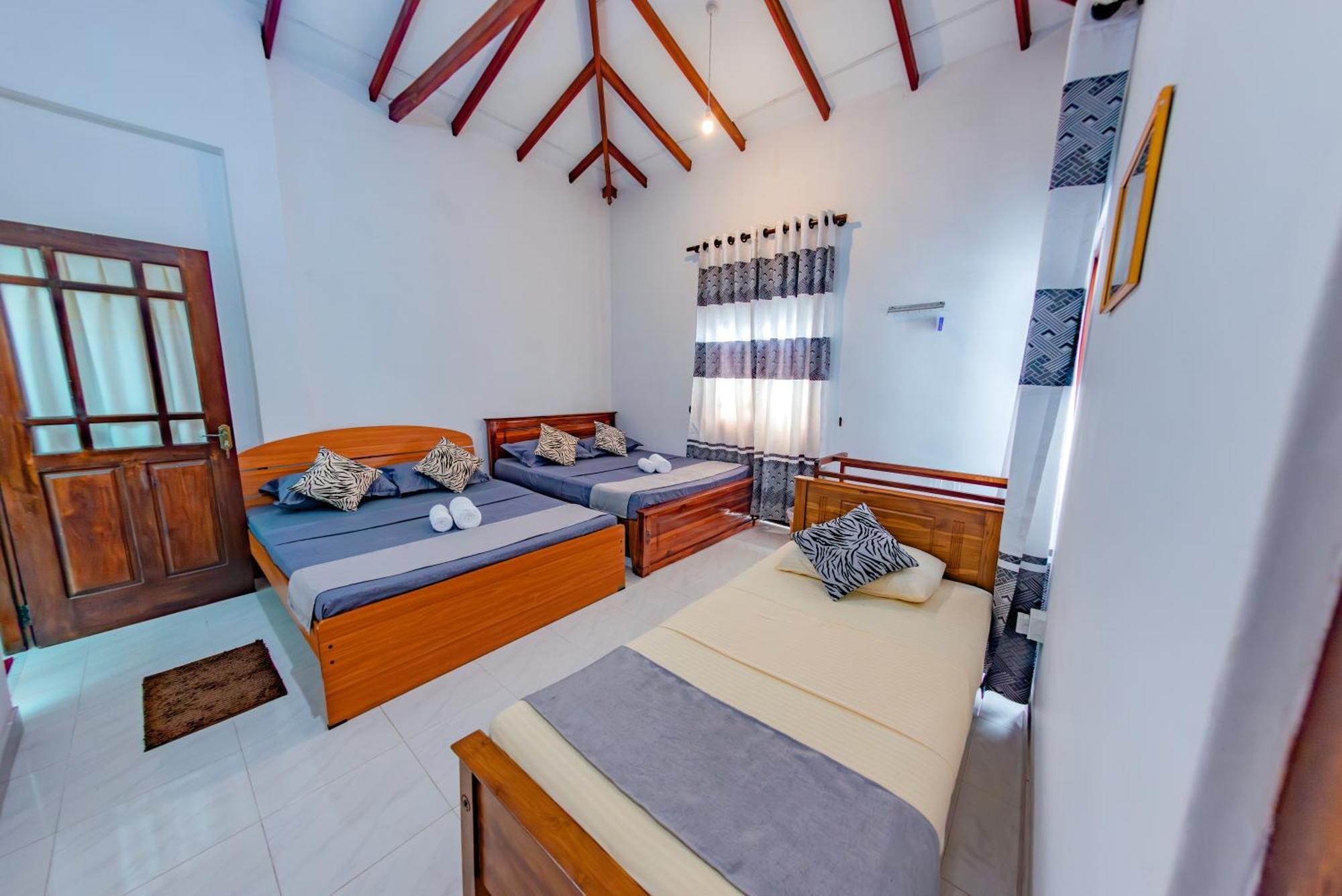 Ciel Grand Villa Kandy Exterior foto